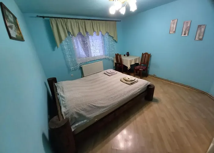 райський куточок بيت للعطل